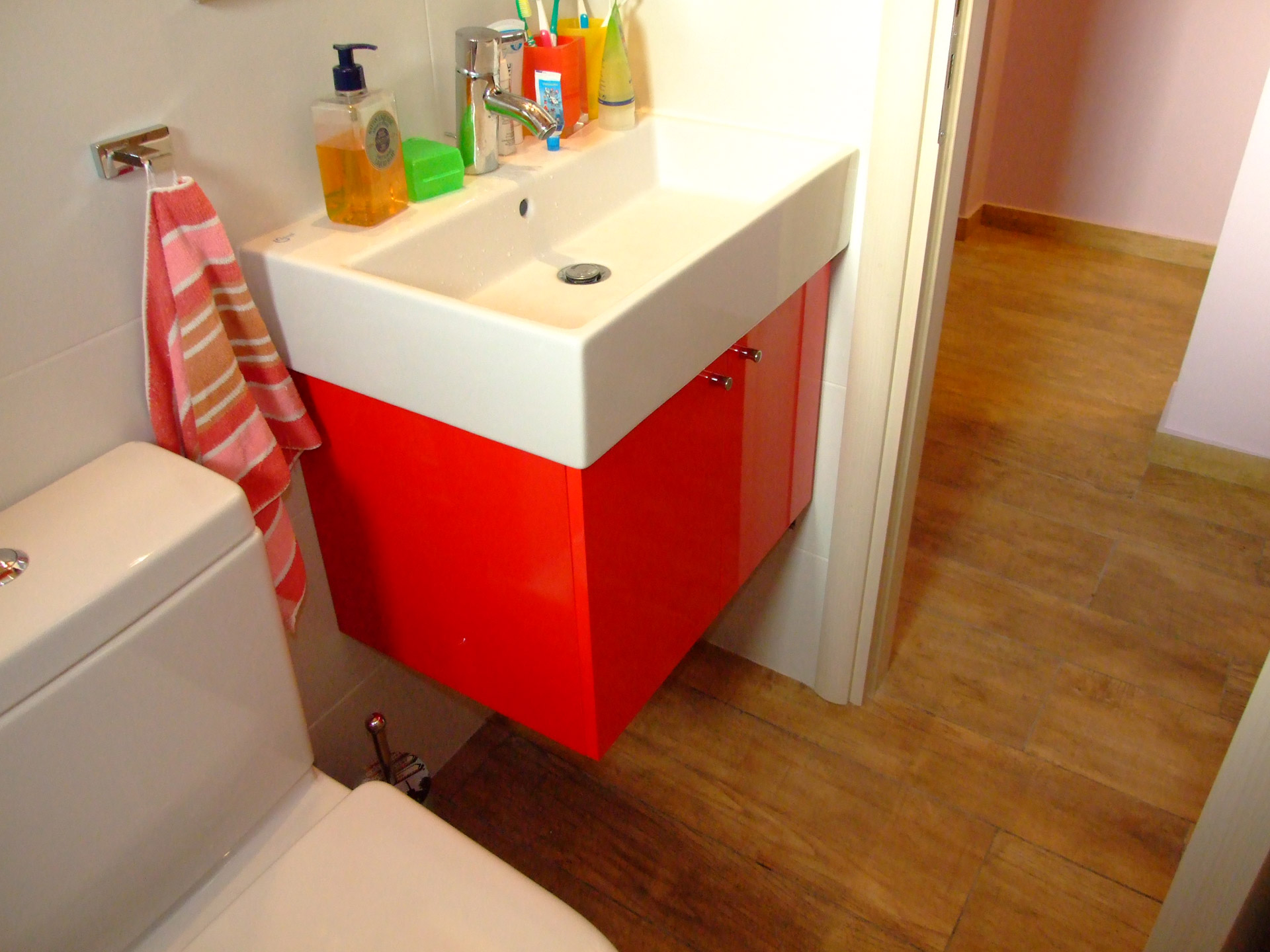 ΕΠΙΠΛΟ ΜΠΑΝΙΟΥ– GAL.BAT.005